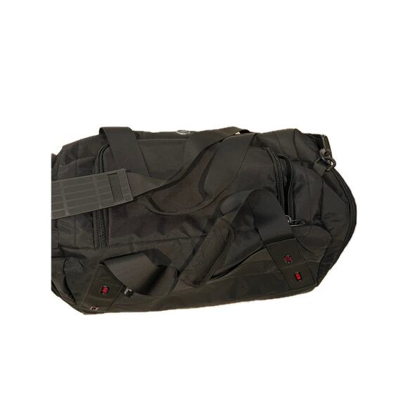 Swiss Digital Duffel Gym Bag 22"x12"x10" with charge Chord - Picture 2 of 7